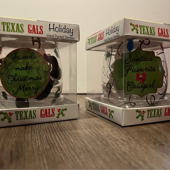 🎄Texas Gals Ornaments- Set of Two! - Picture 2 of 6